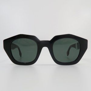 Burberry BE4288 3001/71 46mm Geometric Black/Green Lens New Women's Sung…